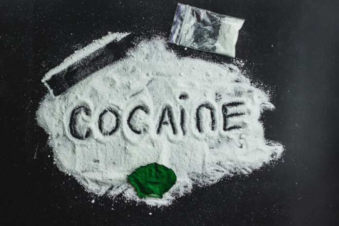Dit is wat cocaïne is en met je doet.