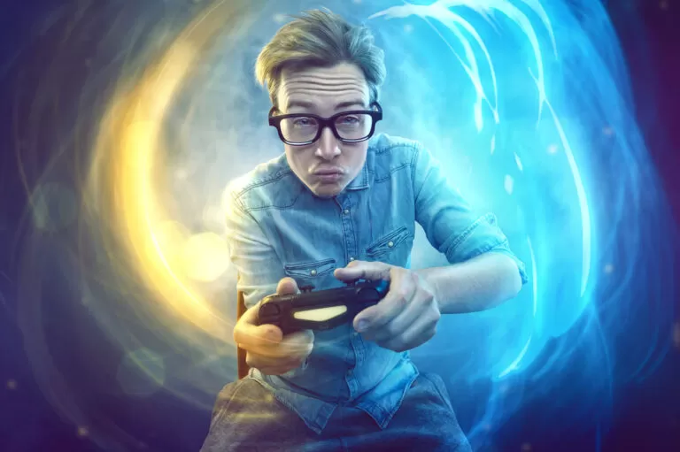 De jongeman heeft een gameverslaving die zijn echt leven verpest. Hij kan van ons hulp krijgen om te stoppen.