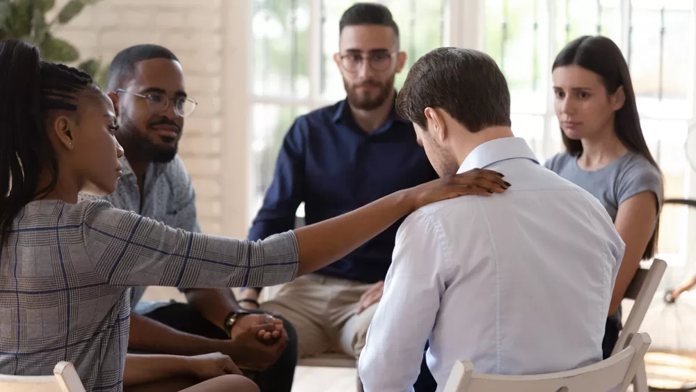 Stap 8: een lijst maken van mensen die je door je verslaving hebt benadeeld